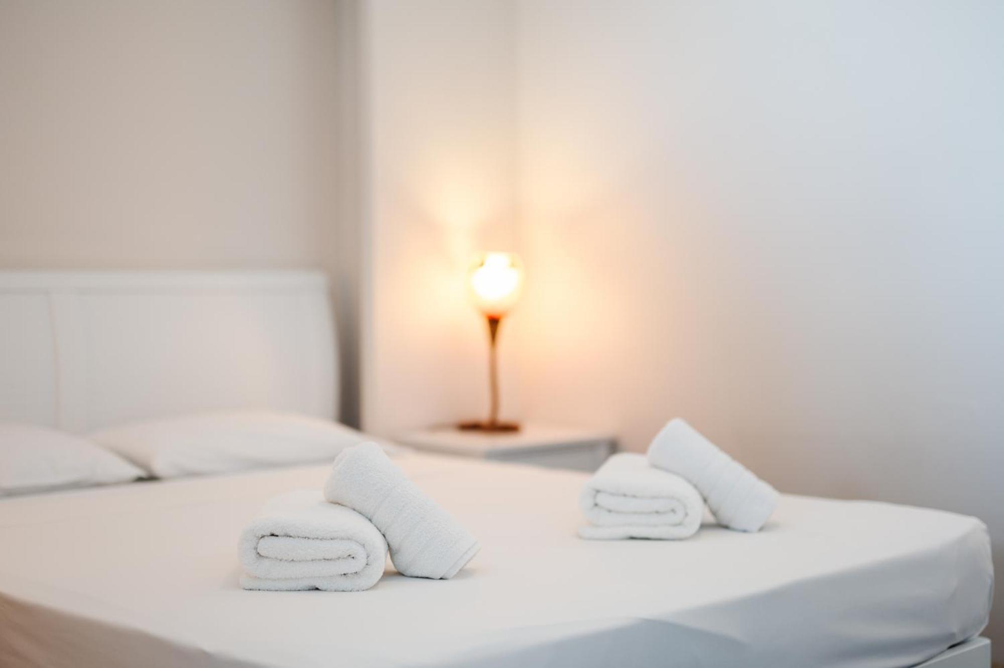 Pontikonisi Hotel & Suites Perama  Room photo